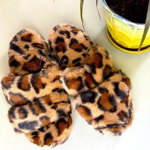 NWT ASOS LEOPARD DOUBLE STRAP SLIPPER